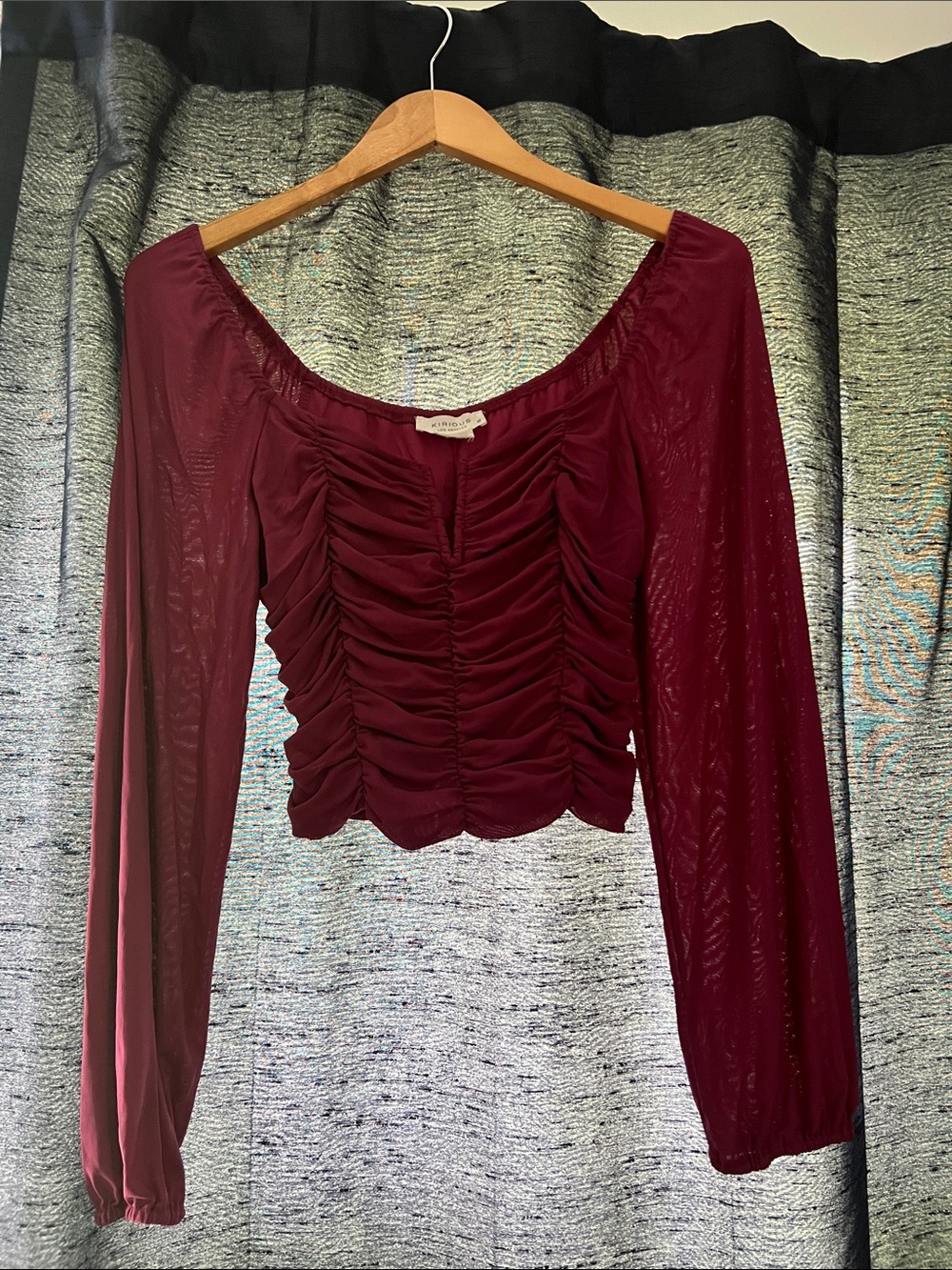 Ruched Scoop Neck Long Sleeve Top - Burgundy
